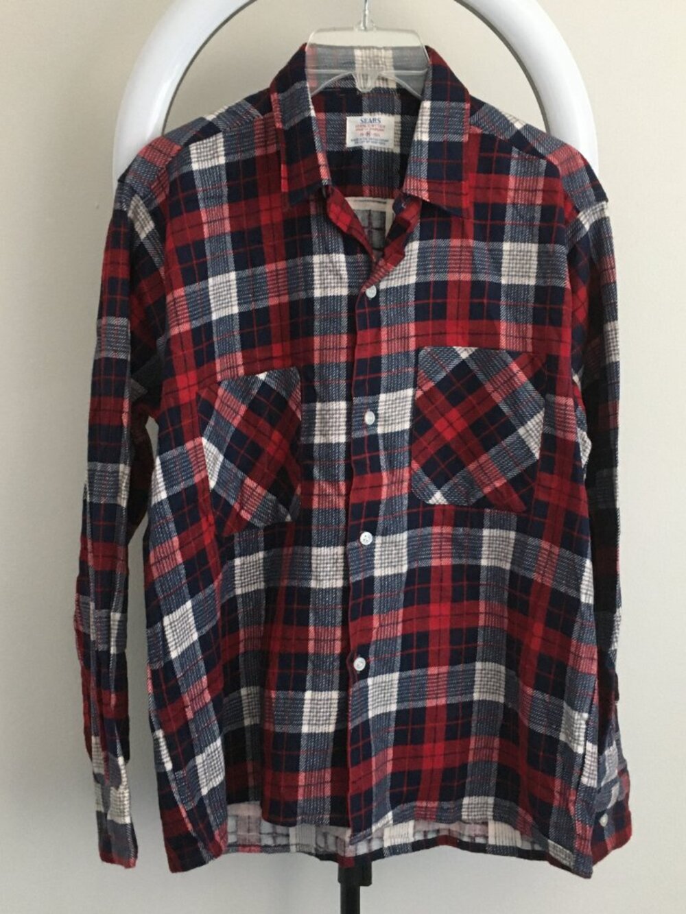 Vintage SEARS Pre-Shrunk Red White Gray Blue Long Sleeve Flannel Button Shirt